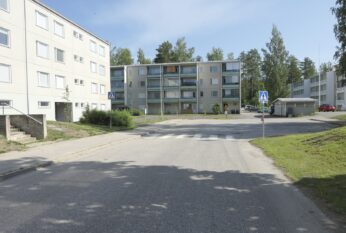 2h + k + kh + parv. / Eemelintie 1-3 E / 1.krs